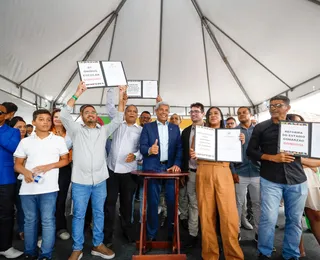 Jerônimo Rodrigues entrega unidade de frutas e autoriza obras na BA-120