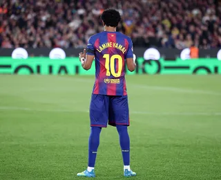 Joia do Barcelona sofre lesão e corre contra o tempo para disputar Copa do Mundo
