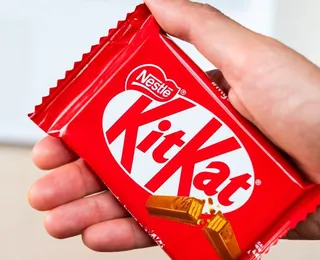 KitKat lança rastreador após roubo de 12 toneladas de chocolate; entenda
