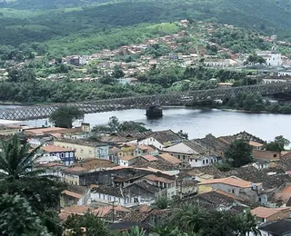 Lira de 1870 ameaçada de fechar em Cachoeira