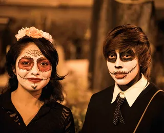 Livro desvenda a beleza e o luto do 'Día de los Muertos' em imagens