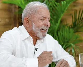 Lula está em  Salvador para tirar o baixo astral da chapa governista