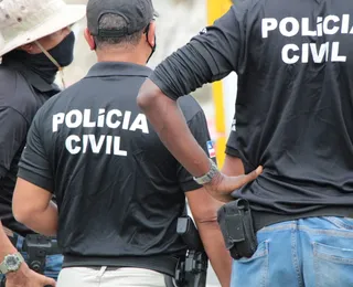 Mãe e padrasto são presos por estuprar criança na Bahia
