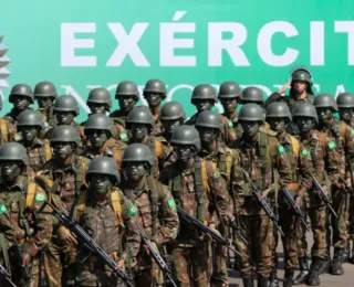Militares condenados por tentativa de golpe são presos pelo Exército