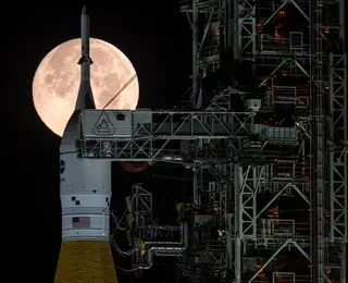 NASA investiga falha em foguete da Artemis II às vésperas de missão lunar