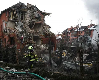 Ofensiva russa atinge energia e civis às vésperas de 4 anos de guerra