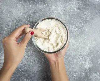 Pare de fazer isso: o hábito que anula os benefícios do seu whey