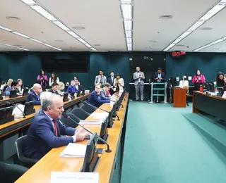 PEC do fim da escala 6x1 terá momento decisivo nesta semana