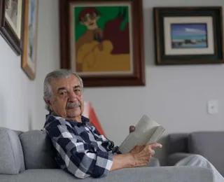 Poesia conduz Flori entre lirismo e Eros