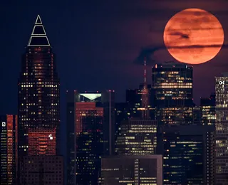 Por que a Lua rosa não é rosa? Entenda o fenômeno