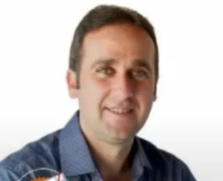 Prefeito é investigado por suposta improbidade em contratações