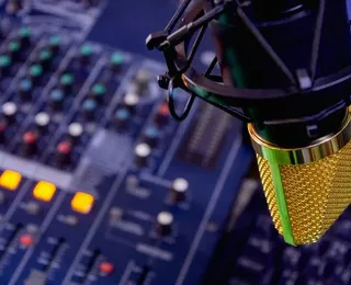 Proposta obriga rádio e TV a divulgar agenda de votações da Câmara