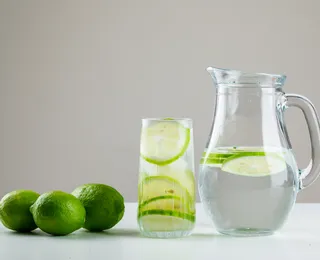 Recupere o ritmo: saiba como fazer detox pós-Carnaval