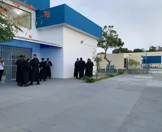 Sara Freitas: juiz pede que presentes deixem sala onde acontece julgamento