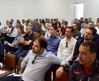 Sindicombustíveis empossa diretoria e projeta ciclo de modernização