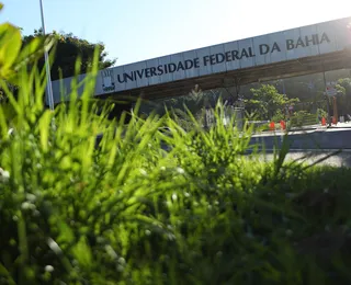 UFBA abre 48 vagas para professores com salários de mais de R$ 8 mil
