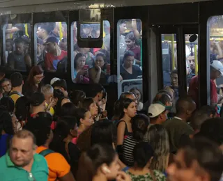 Vale-transporte pode deixar de ser descontado do salário; veja projeto