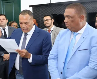 Vereadores assumem mandatos em Salvador após mudanças na Câmara