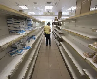 Vida onde o supermercado chega apenas uma vez por mês e pode faltar comida