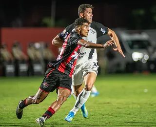Vitória e Corinthians fazem uma só finalização e empatam no Barradão
