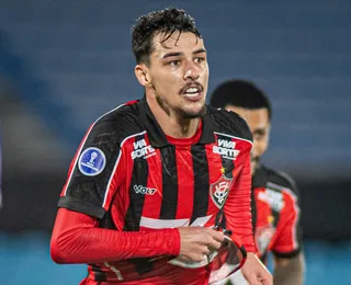 Vitória fecha acordo para renegociar dívida por Claudinho; entenda