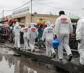 Epidemia de Ebola: velocidade de mortes e casos preocupa e OMS alerta