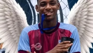 “Não é o suficiente”, diz mãe de jovem morto em Valéria sobre afastamento de PMs