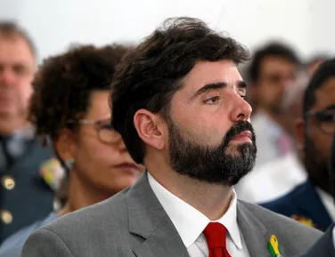 Adolpho Loyola rebate oposição: "16 anos que nada fez por Salvador" - Imagem