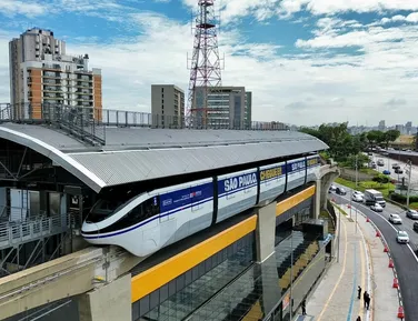 Agora vai? Com BYD, monotrilho da Copa inicia operação após uma década - Imagem