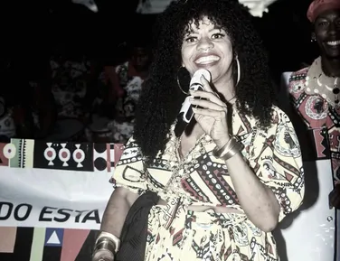 Cantora do Malê Debalê, Karina Nerys morre aos 54 anos - Imagem