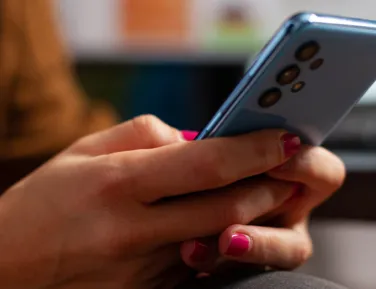 Celulares serão bloqueados por falta de pagamento; entenda - Imagem