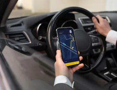 CEO da Uber Brasil revela que também roda carro por aplicativo - Imagem