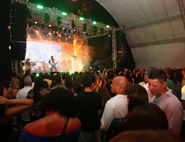 Cidade Negra faz show histórico na Arena A TARDE; veja fotos - Imagem