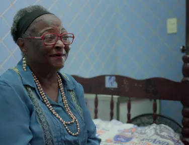 Documentário revela histórias emocionantes de trabalhadoras domésticas - Imagem