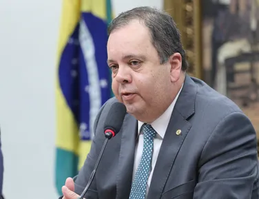 Em sabatina para o TCU, Elmar critica interferência no Legislativo - Imagem