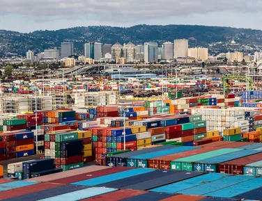 Fim do tarifaço? Decisão judicial leva EUA a liberar reembolsos - Imagem