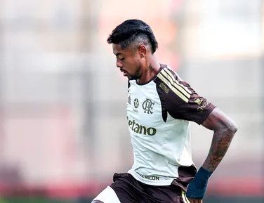 Flamengo vai enfrentar o Vitória com time reserva na Copa do Brasil - Imagem