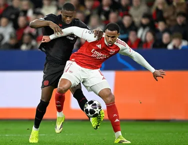 Gabriel Magalhães sai lesionado e vira dúvida no Arsenal na Champions - Imagem