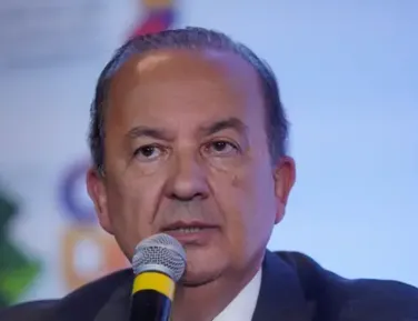 Governador bolsonarista autoriza pais a vetar aulas sobre gênero - Imagem