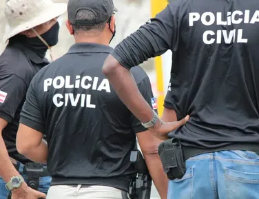Idoso presta queixa de roubo e acaba preso na Bahia; entenda - Imagem
