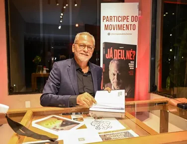 Já deu, né? O nascimento de um movimento: Pare de Reclamar. Construa - Imagem