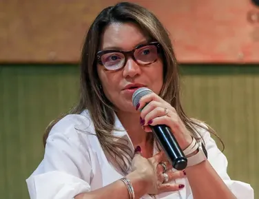 Janja usa voo da FAB para o Rio amparada por decreto de Bolsonaro - Imagem