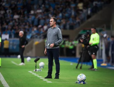 Léo Condé revela como neutralizou o Bahia de Ceni na Fonte Nova - Imagem