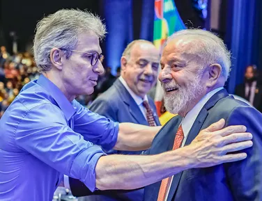 Lula culpa governador de Minas Gerais por mortes causadas pelas chuvas - Imagem