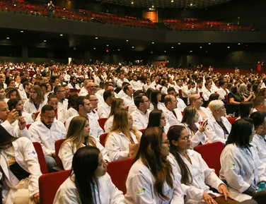 Mais Médicos exige melhor formação - Imagem