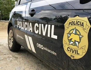 Menina de 6 anos é baleada pelo irmão após brincadeira com espingarda - Imagem