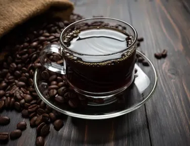 Militares dos EUA consumiram 1 milhão de galões de café em guerra no Irã - Imagem