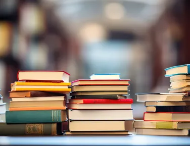 Por que escolhi escrever? Uma carta de amor aos livros no seu dia - Imagem