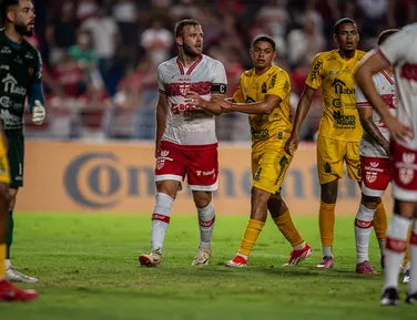 Porto é atropelado pelo CRB e perde bolada na Copa do Brasil - Imagem