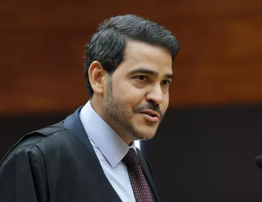 Presidente do Senado muda de opinião e indica Jorge Messias ao STF - Imagem